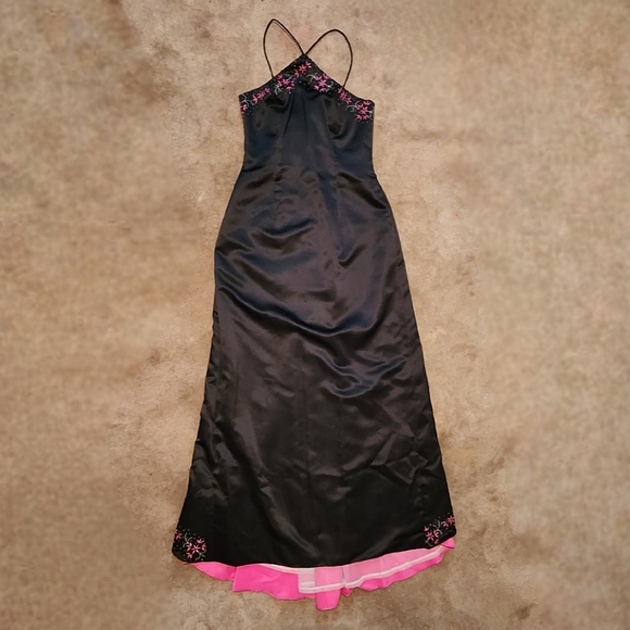 Morgan & Co. Black & Pink Formal Dress - Picture 5 of 7